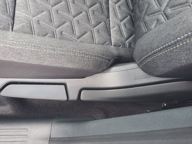 New 2026 Nissan Kicks SV w/ Charging Package FWD image 12