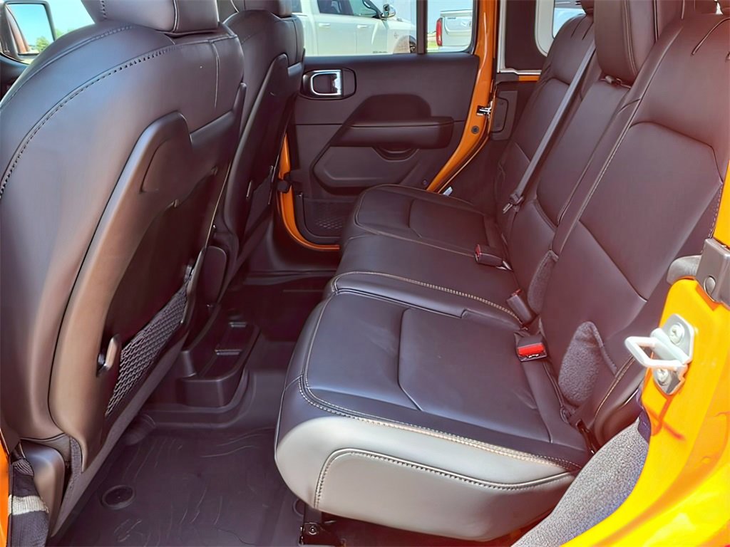 New 2025 Jeep Wrangler Sahara w/ Technology Group image 18