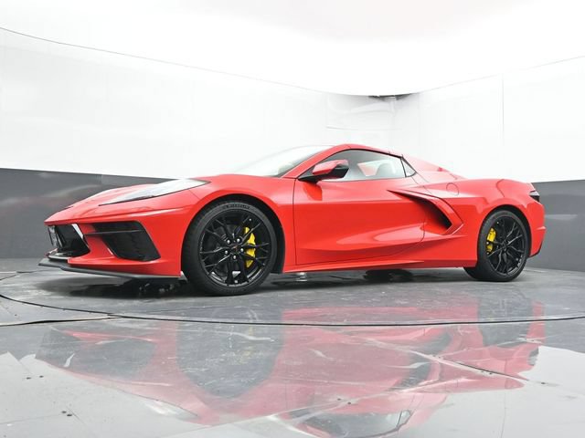 Used 2025 Chevrolet Corvette Stingray Preferred Conv w/ 2LT RWD image 41