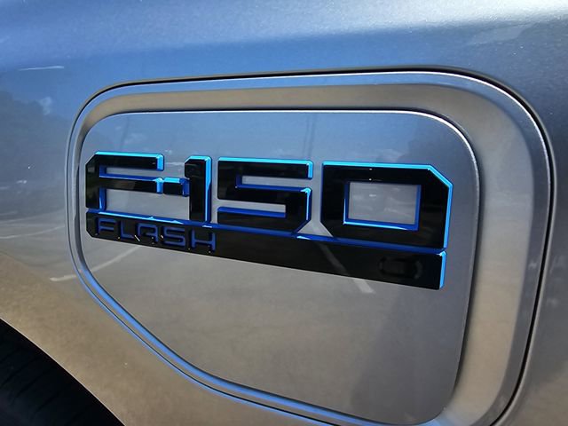 New 2025 Ford F150 Lightning XLT AWD/4WD image 27