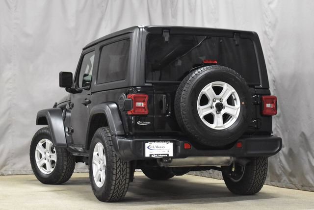 Used 2020 Jeep Wrangler Sport S image 2