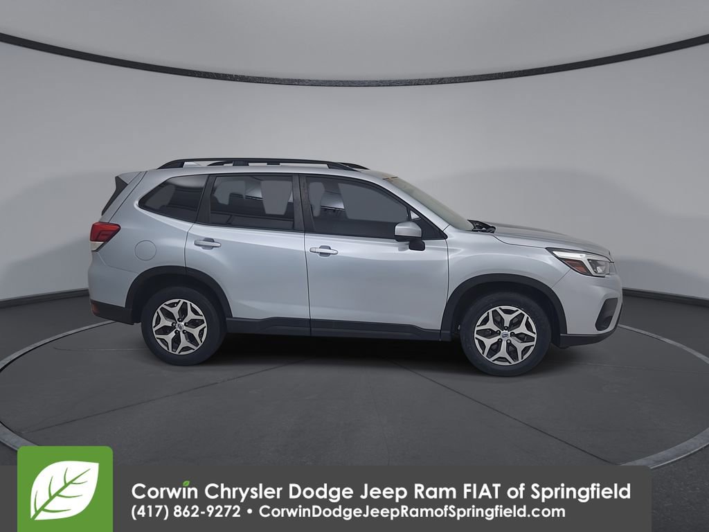 Used 2021 Subaru Forester Premium AWD/4WD image 16