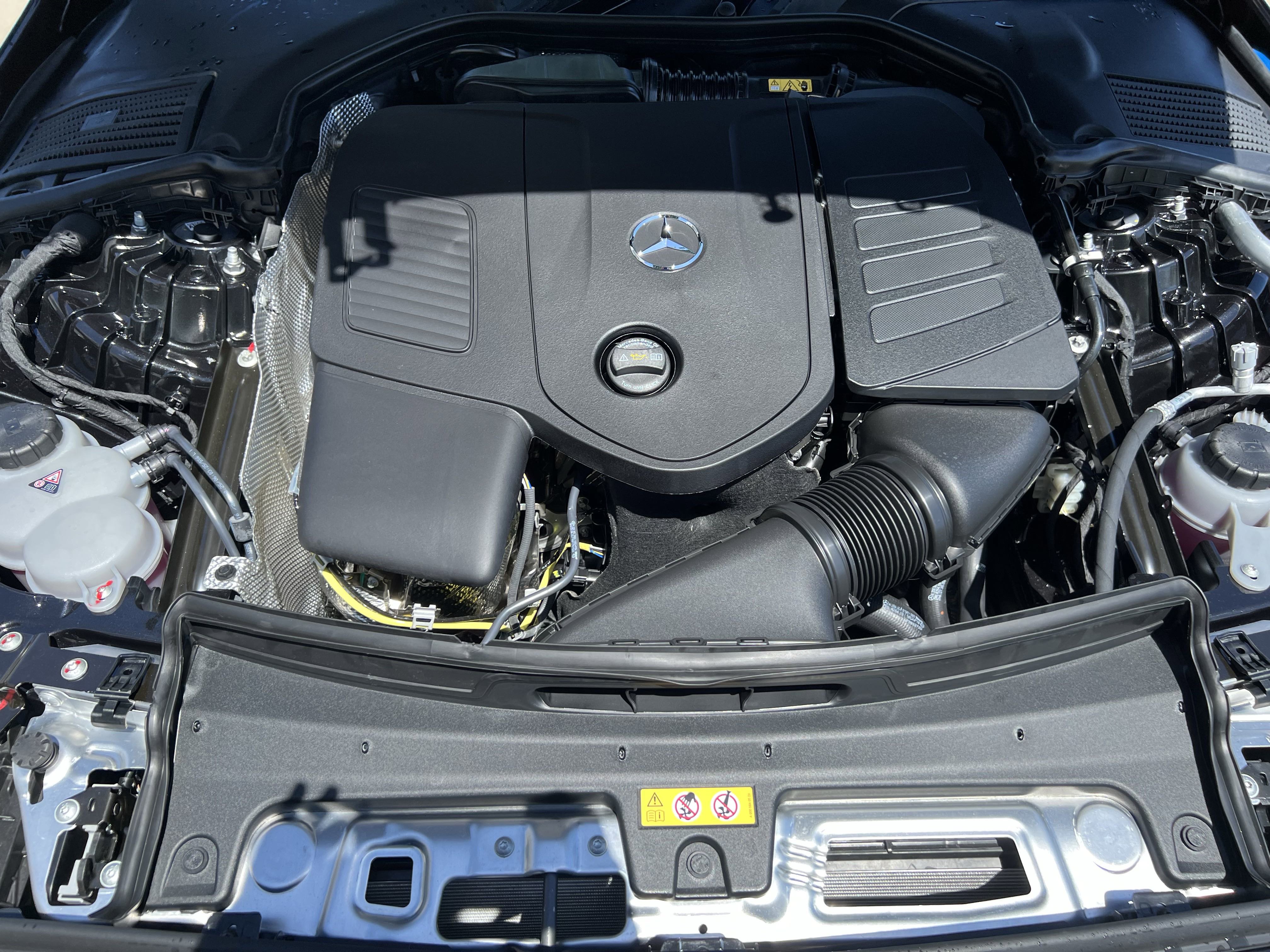 New 2025 Mercedes-Benz C 300 4MATIC Sedan image 36