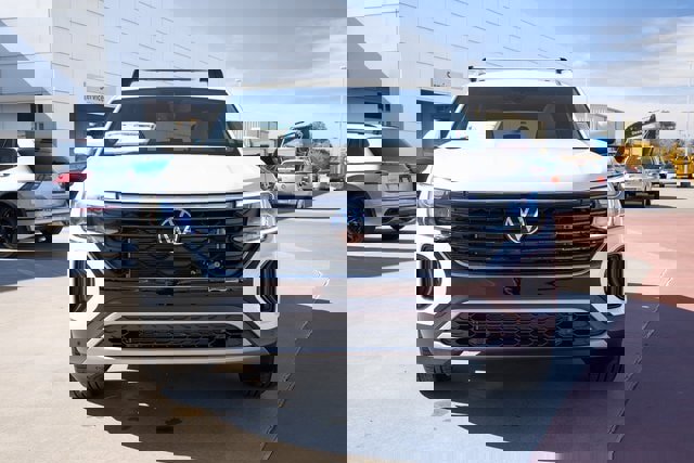 New 2026 Volkswagen Atlas Cross Sport SE image 9