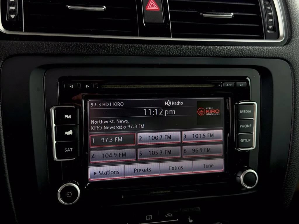 Used 2014 Volkswagen Jetta TDI FWD image 46