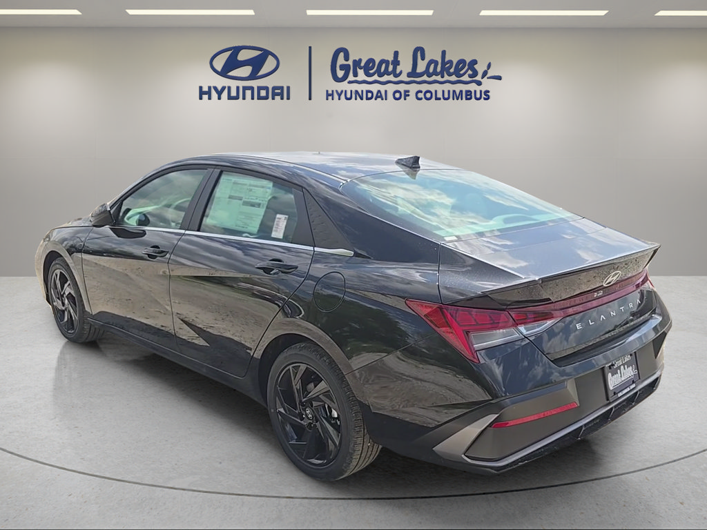New 2026 Hyundai Elantra SEL Sport Premium w/ Cargo Package FWD image 7