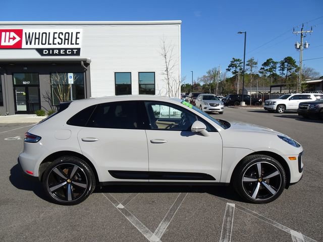 Used 2023 Porsche Macan S image 3