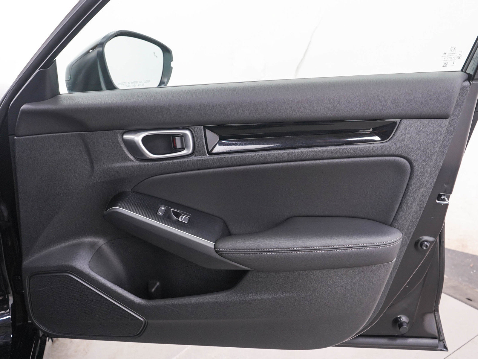 Used 2024 Honda Civic Touring image 9