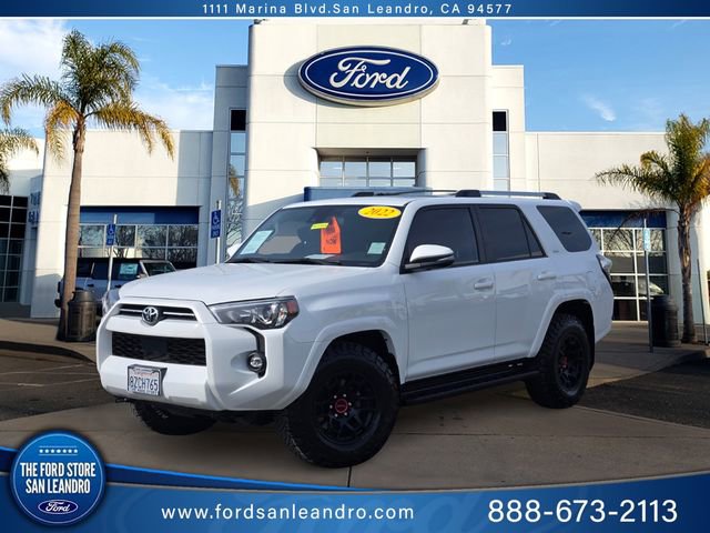 Used 2022 Toyota 4Runner SR5 Premium image 1