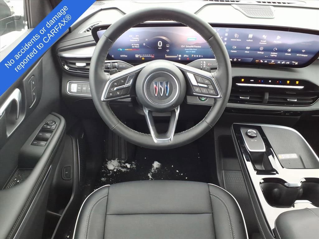 Used 2025 Buick Enclave Preferred image 13