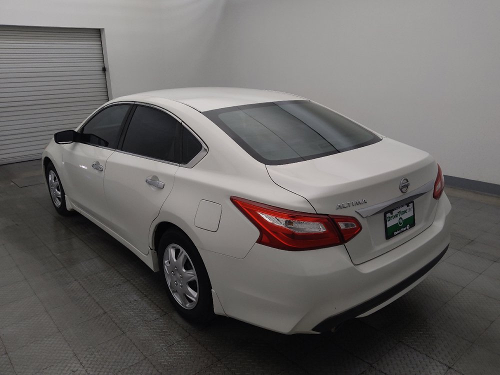 Used 2016 Nissan Altima 2.5 S w/ Power Driver Seat Package FWD image 5
