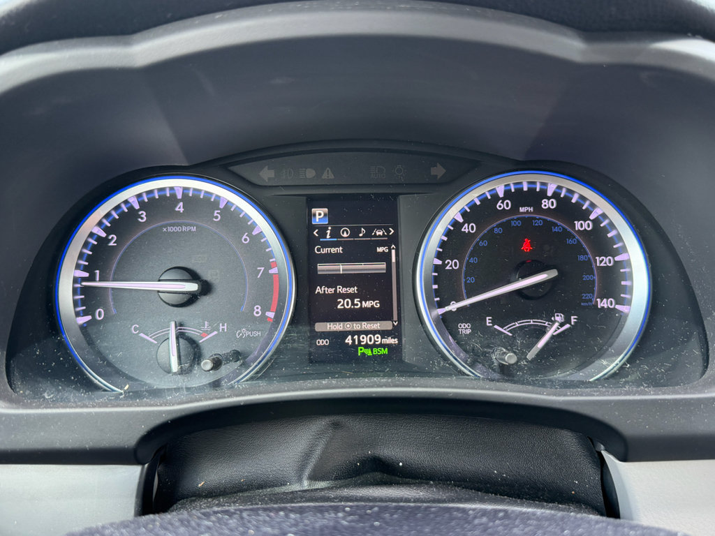 Used 2019 Toyota Highlander Limited FWD image 14