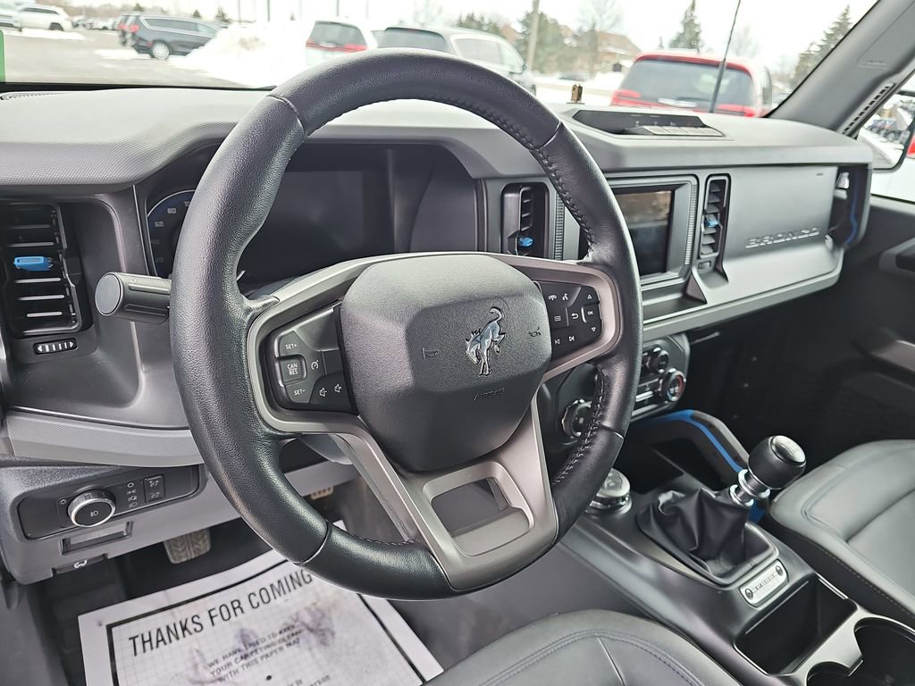 Used 2022 Ford Bronco Black Diamond w/ Sasquatch Package image 15