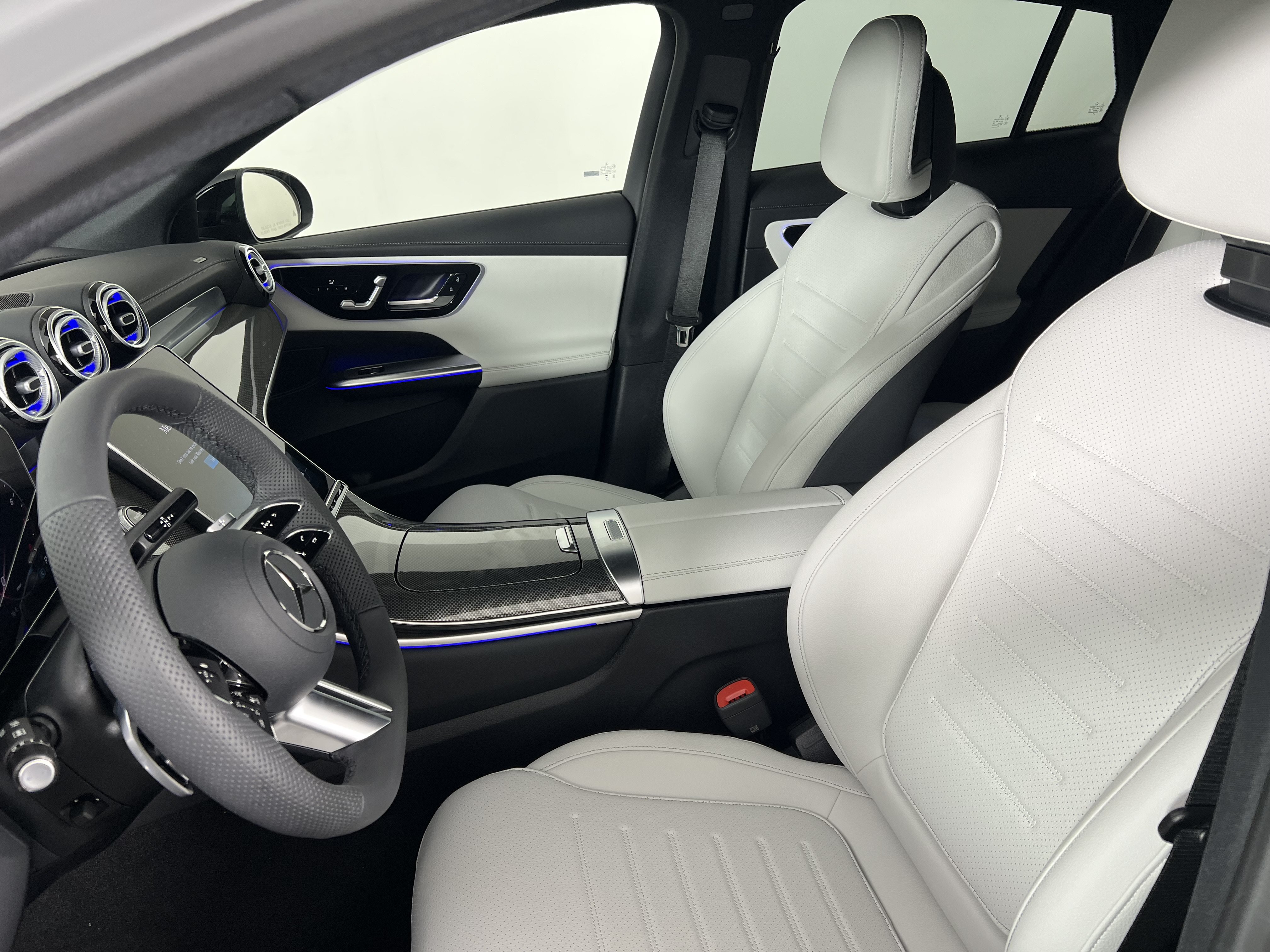 New 2027 Mercedes-Benz GLC 300 4MATIC image 13