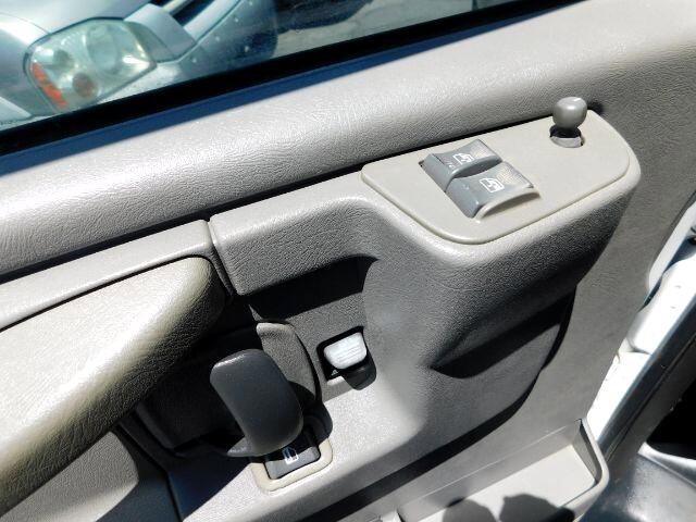 Used 2006 Chevrolet Express 3500 Extended Passenger w/ Power and Light Package image 11