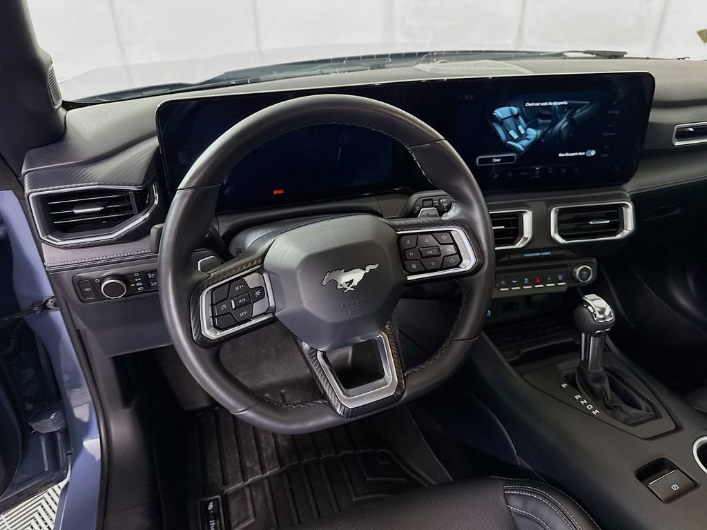 Used 2024 Ford Mustang GT Premium RWD image 3