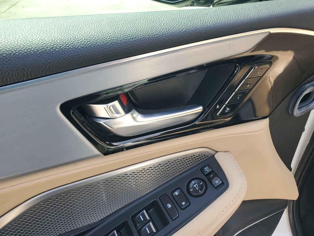 Used 2024 Acura MDX w/ Technology Package FWD image 23