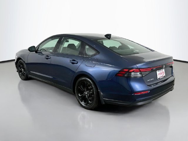 Certified 2025 Honda Accord SE image 17