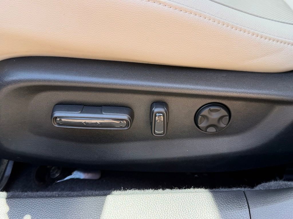 Used 2022 Honda Accord Touring image 20
