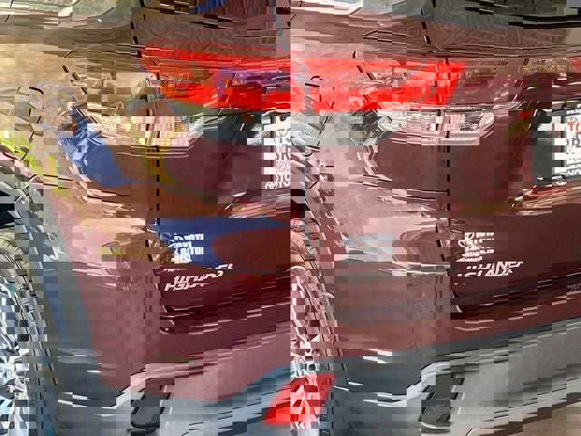 Used 2019 Toyota Highlander XLE image 5