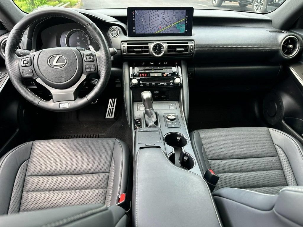 Used 2022 Lexus IS 350 F Sport AWD/4WD image 12