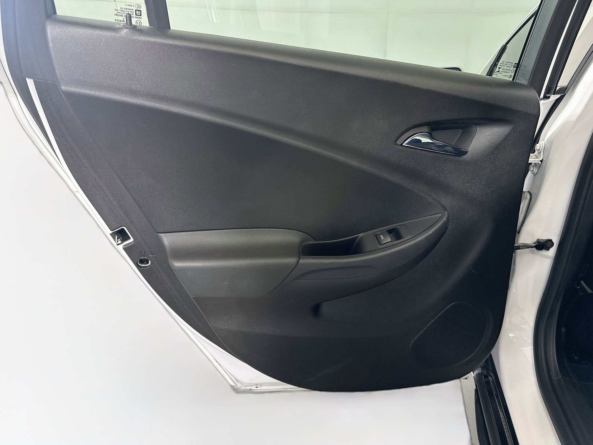 Used 2019 Chevrolet Volt Premier w/ Driver Confidence II Package FWD image 27