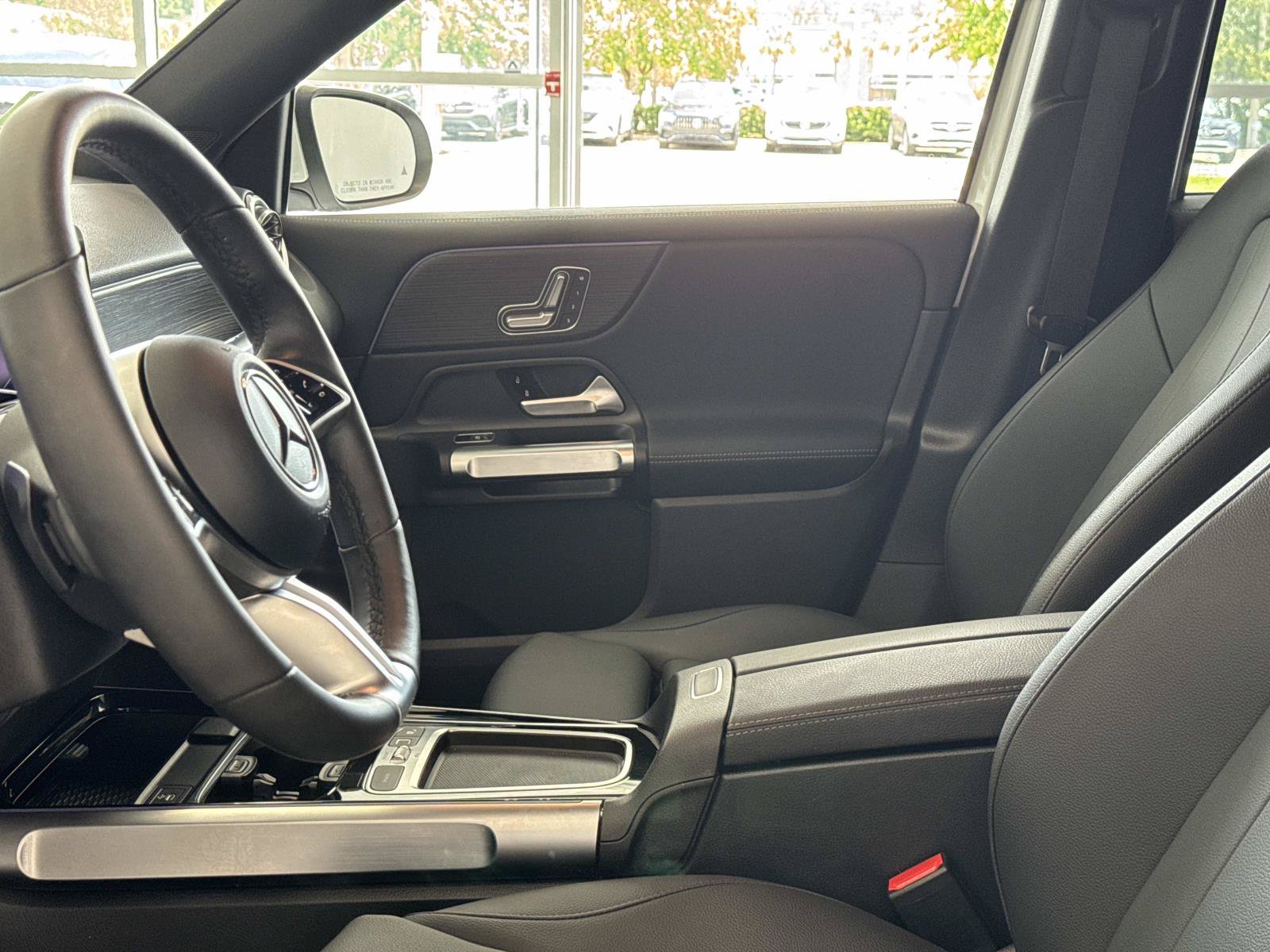Certified 2025 Mercedes-Benz EQB 300 4MATIC image 14