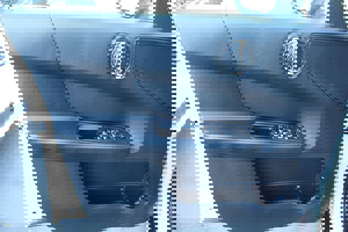 Used 2018 MINI Cooper Countryman FWD image 14