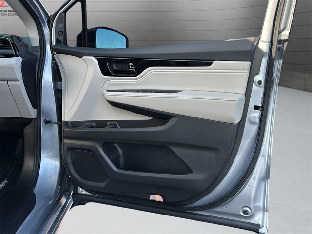 Used 2025 Honda Odyssey Elite image 29