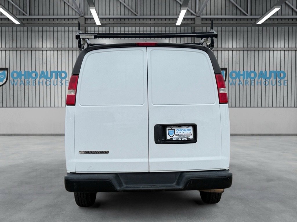 Used 2019 Chevrolet Express 2500 w/ Driver Convenience Package RWD image 7