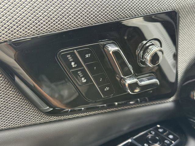 New 2025 Cadillac Optiq Sport 1 image 30