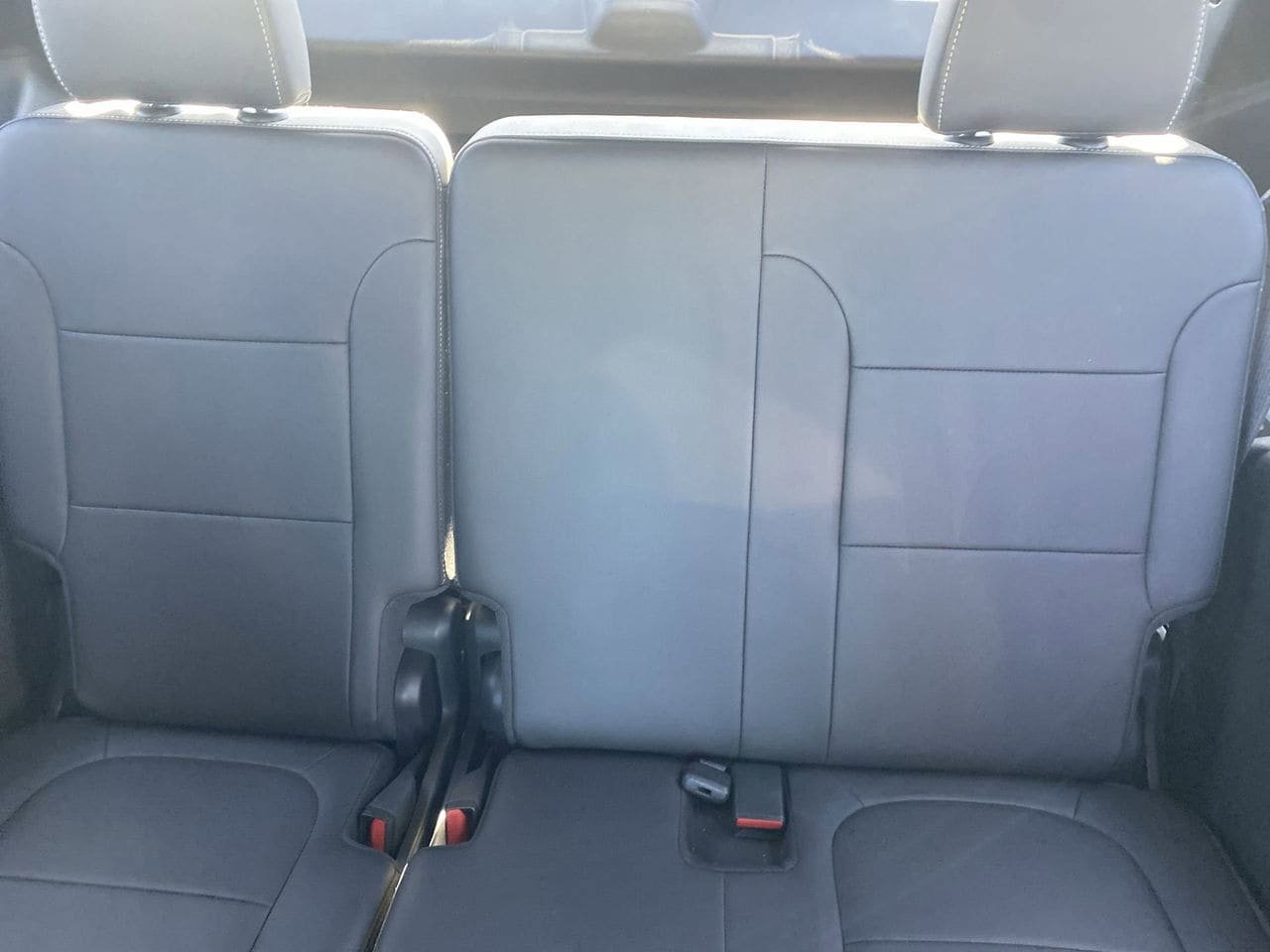 Used 2023 Chevrolet Traverse LT w/ LT Premium Package FWD image 17