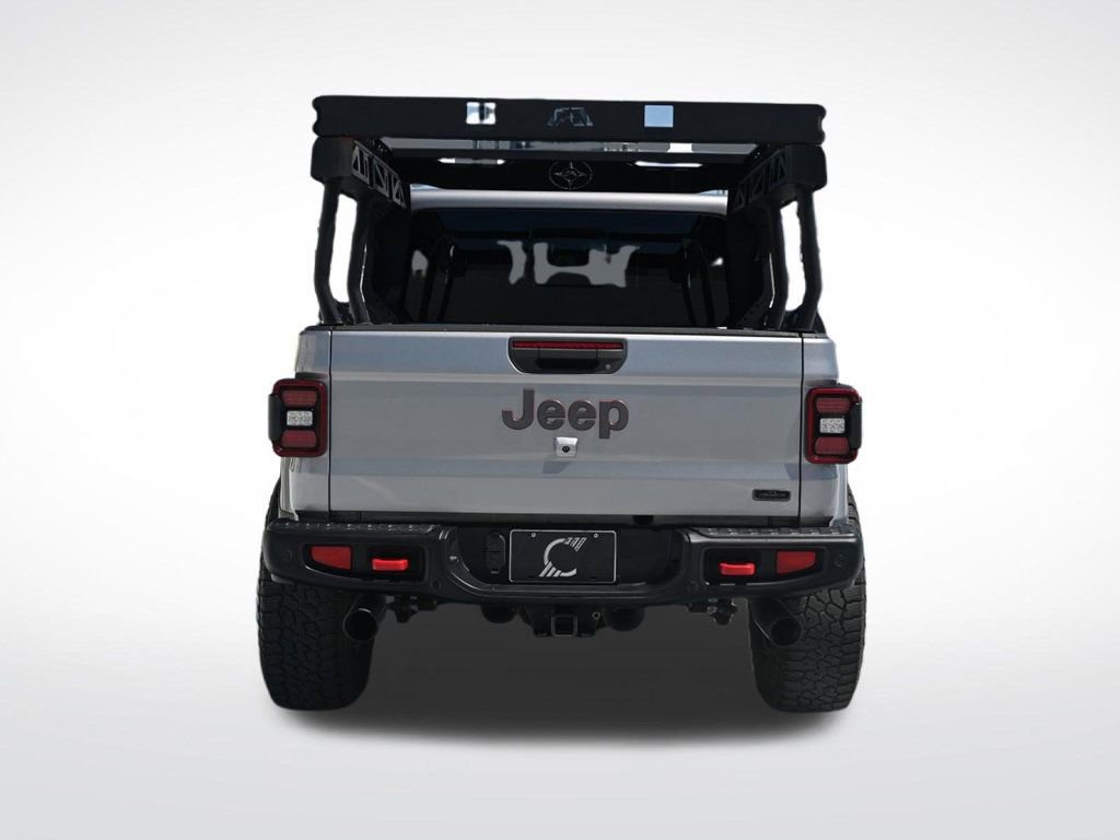 Used 2020 Jeep Gladiator Rubicon AWD/4WD image 4