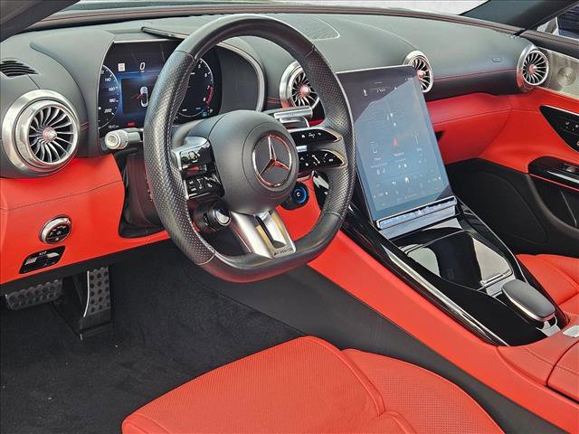 Used 2024 Mercedes-Benz SL 43 AMG image 10