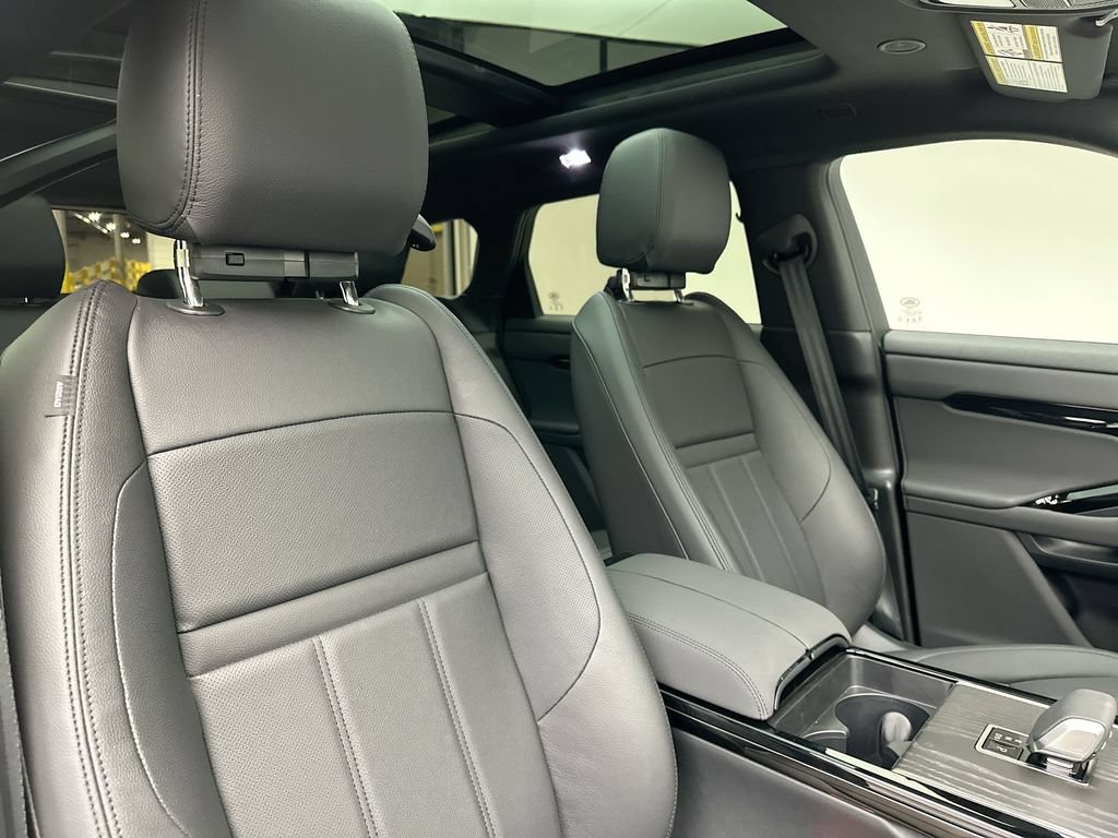 Certified 2026 Land Rover Range Rover Evoque S AWD/4WD image 5