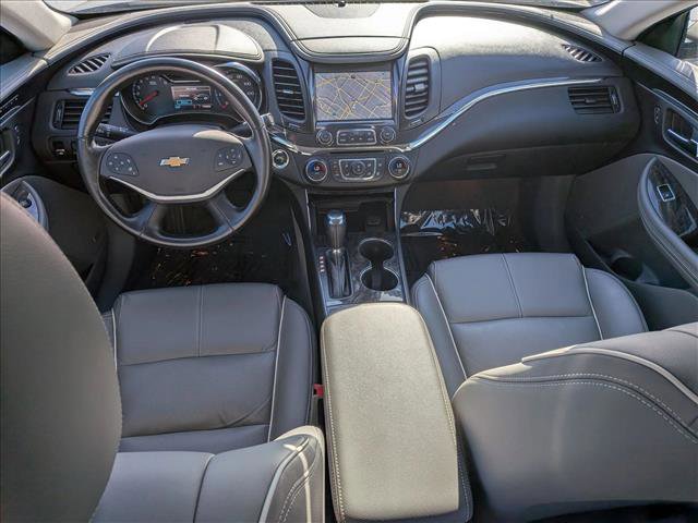 Used 2015 Chevrolet Impala LTZ FWD image 17