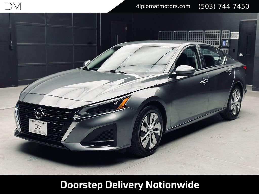 Used 2023 Nissan Altima 2.5 S FWD image 1