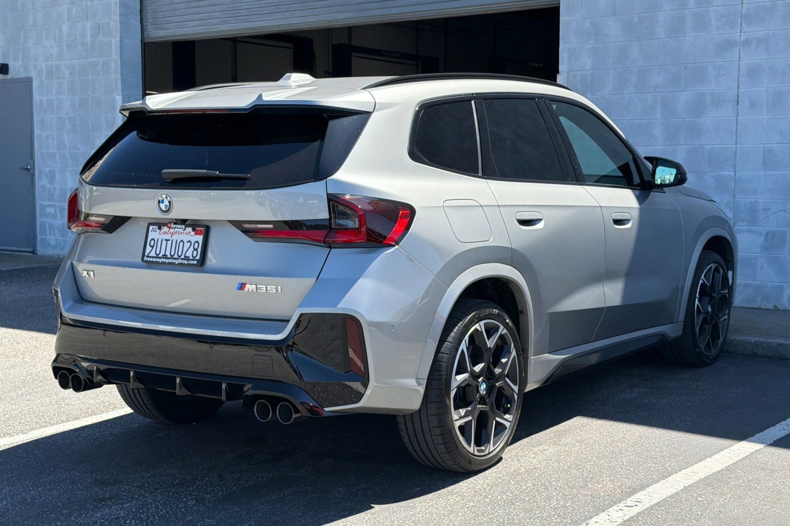 Used 2025 BMW X1 M35i w/ Shadowloine Package AWD/4WD image 5