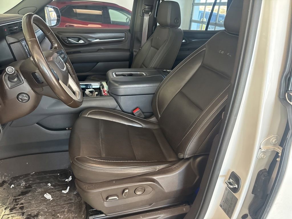 Used 2022 GMC Yukon Denali image 11