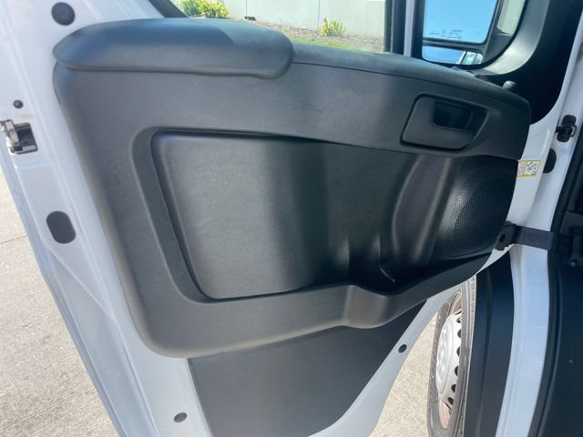 Used 2025 RAM ProMaster 2500 w/ Convenience Group FWD image 11