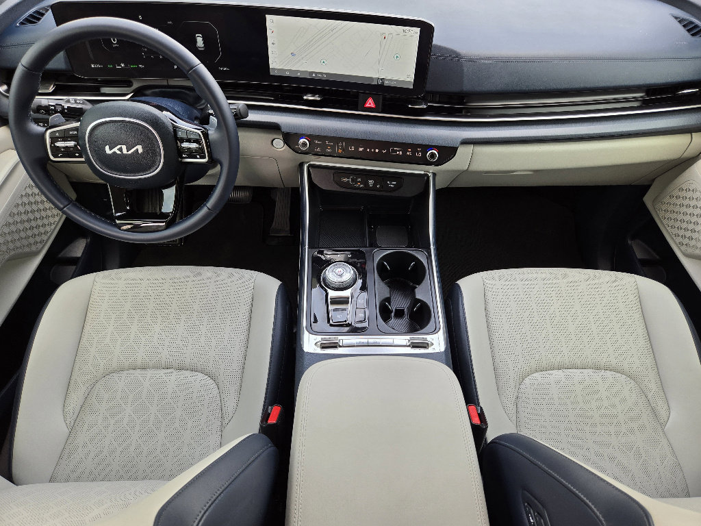 Used 2026 Kia Carnival SX image 5