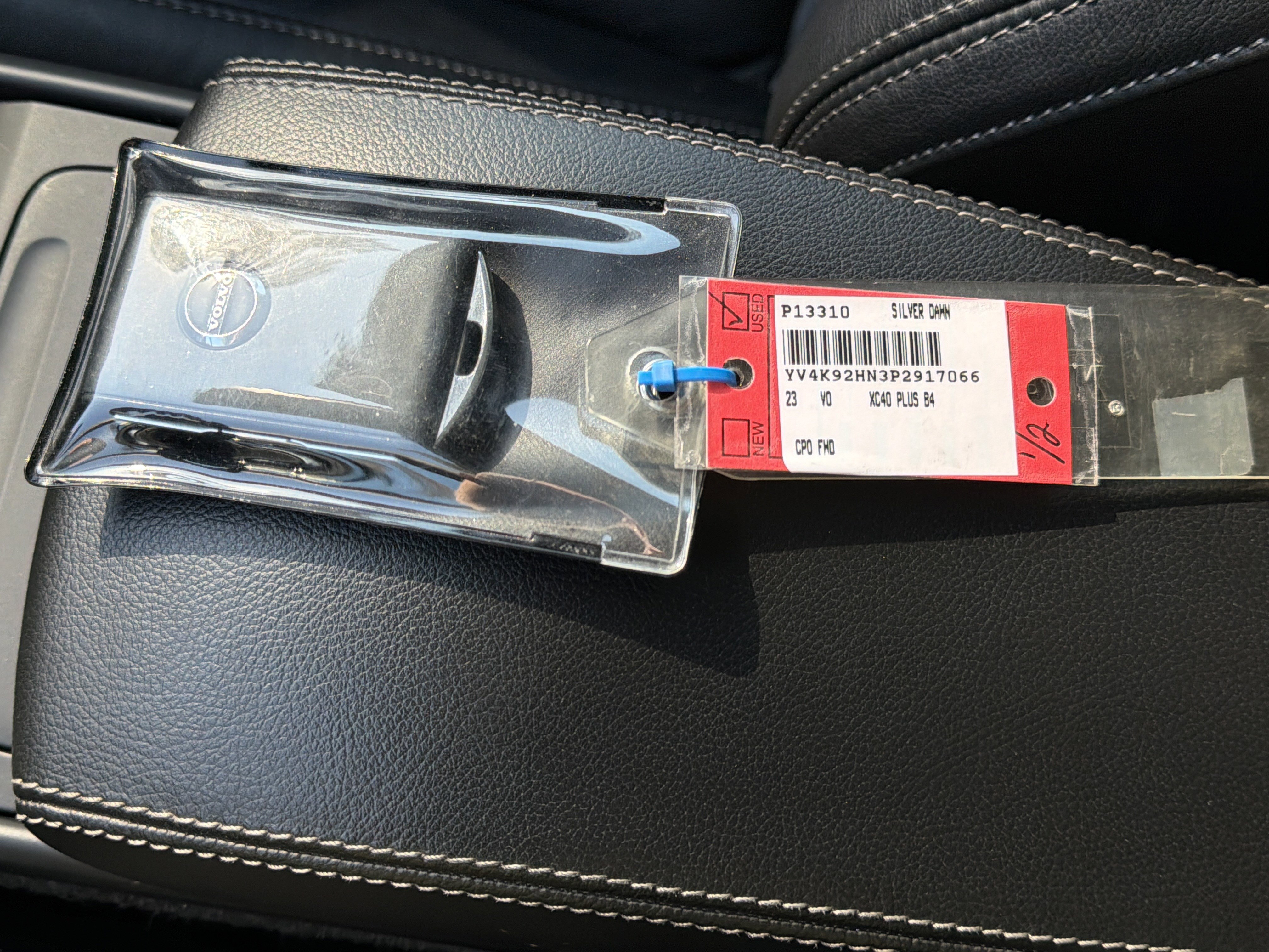 Certified 2023 Volvo XC40 B4 Plus w/ Driver Assist Package image 38