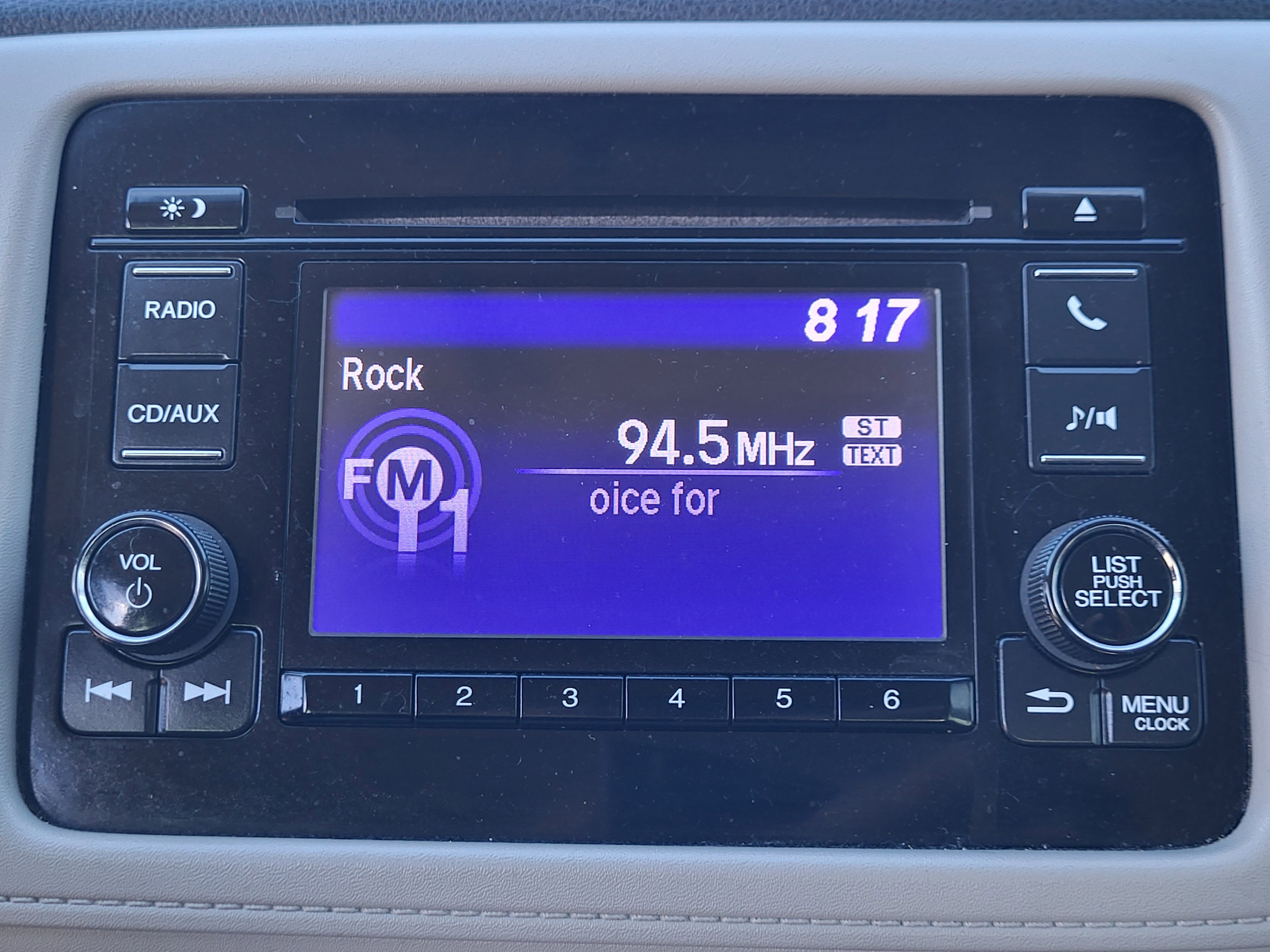 Used 2017 Honda HR-V LX image 41