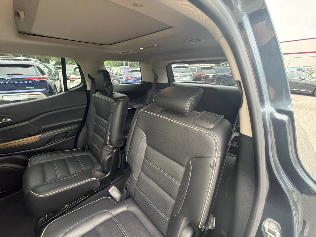 Used 2019 GMC Acadia Denali w/ Technology Package AWD/4WD image 16