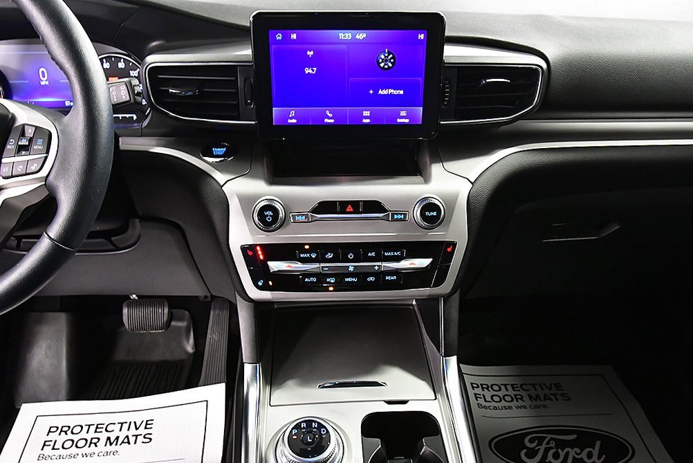 Used 2022 Ford Explorer XLT w/ Equipment Group 202A image 27