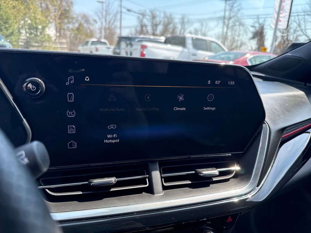 Used 2024 Chevrolet Trax RS w/ Sunroof Package image 27