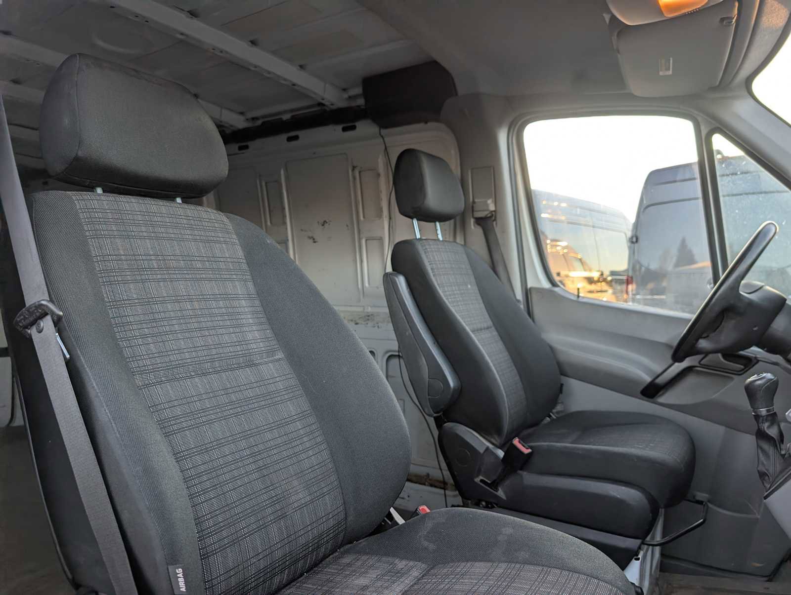 Used 2018 Mercedes-Benz Sprinter 2500 image 13