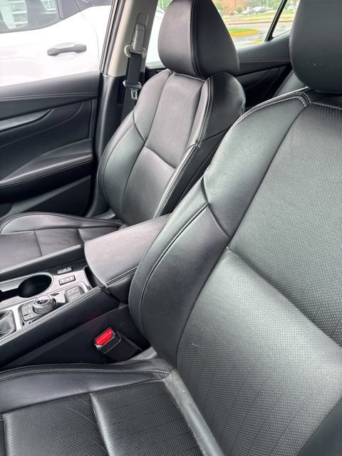 Used 2023 Nissan Maxima SL FWD image 44