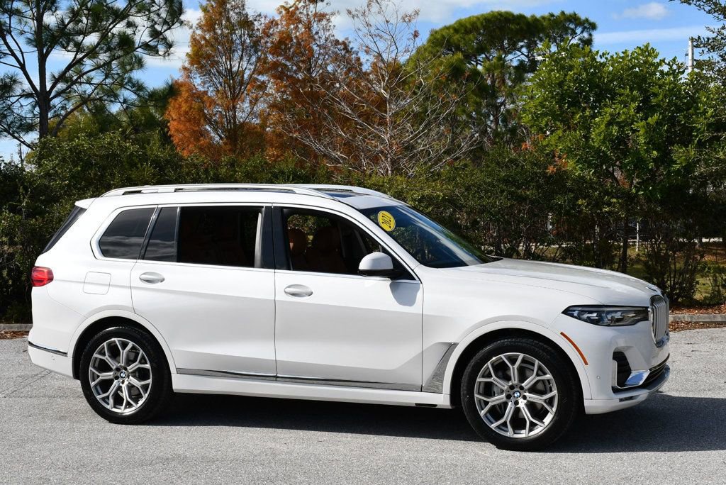 Used 2021 BMW X7 xDrive40i w/ Premium Package 2 image 8