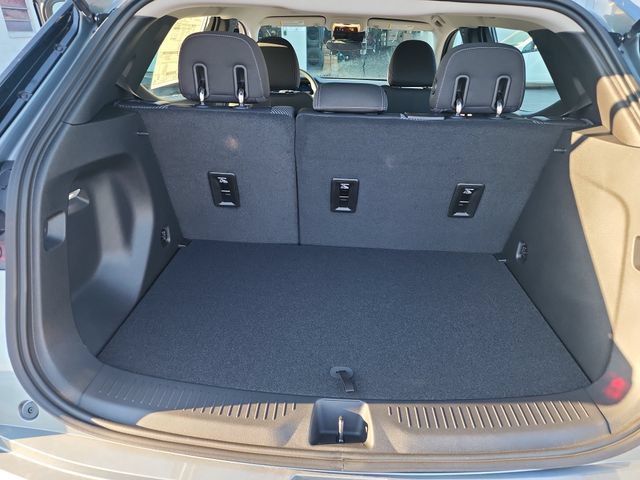 New 2027 Chevrolet Bolt LT FWD image 23